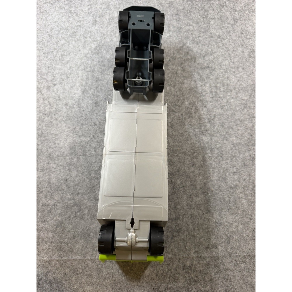 Matchbox Car Transporter Carrier Truck Multi Level Ramp Vehicle Storage Toy - Picture 10 of 10